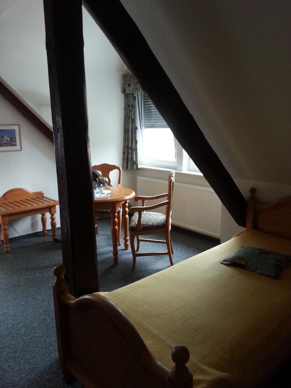 Landgasthaus Hesse Hamelín Habitación foto